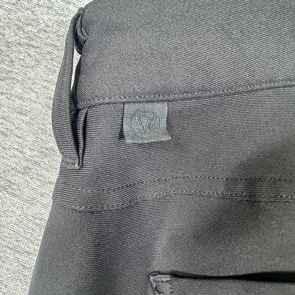 Lululemon Pants Mens 42x34 Black ABC Slim Warpstreme Business Chino City
